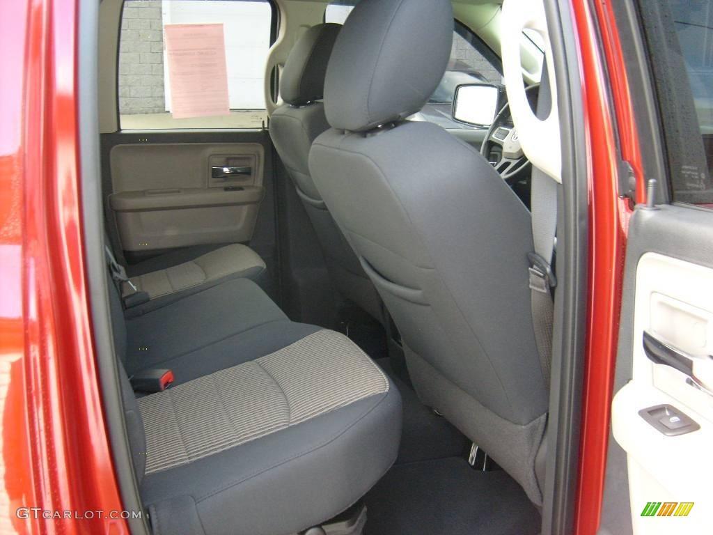 2010 Ram 1500 Big Horn Quad Cab 4x4 - Inferno Red Crystal Pearl / Dark Slate/Medium Graystone photo #17