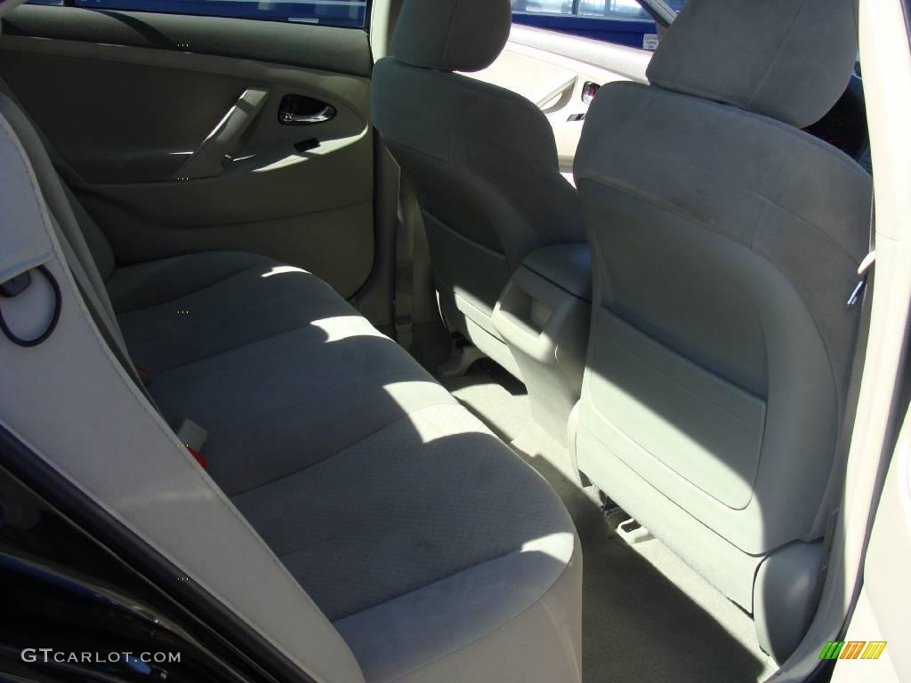 2007 Camry LE - Black / Ash photo #21