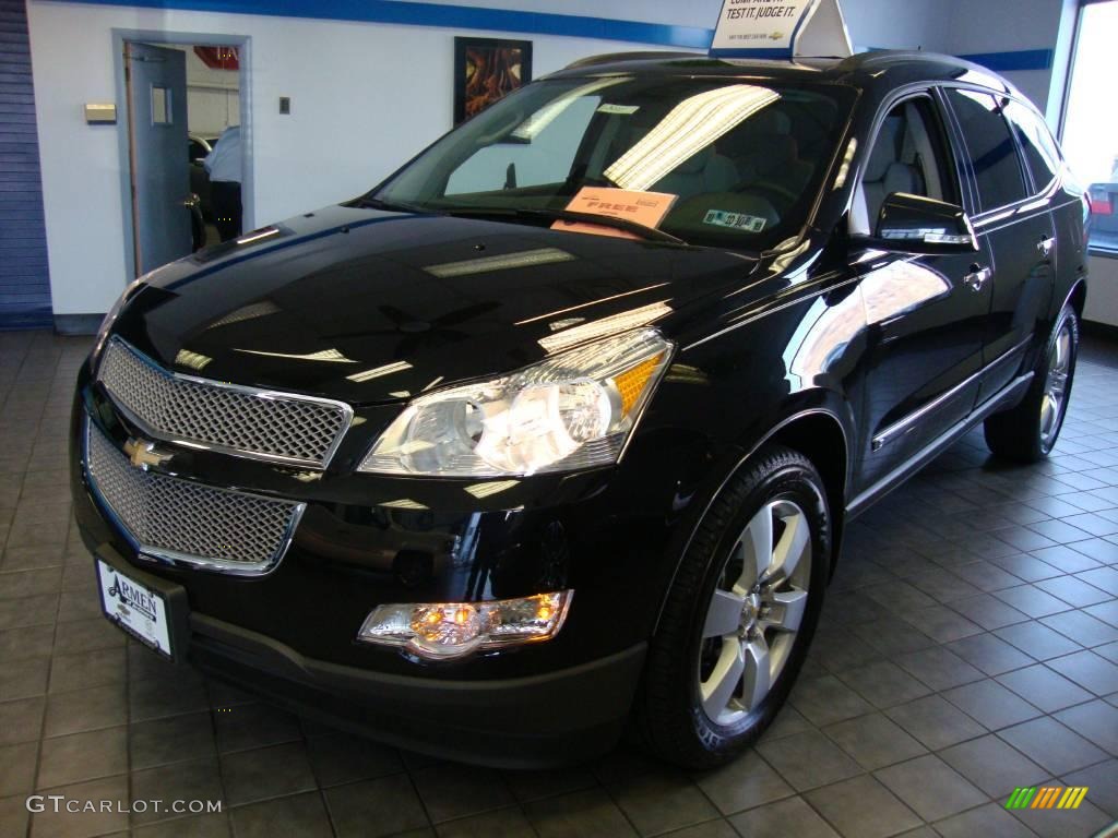 2010 Traverse LTZ AWD - Black Granite Metallic / Light Gray photo #1