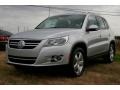 Reflex Silver Metallic - Tiguan Wolfsburg Edition Photo No. 10
