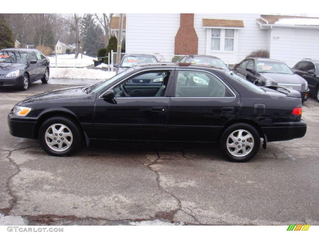 2000 Camry LE V6 - Black / Gray photo #2