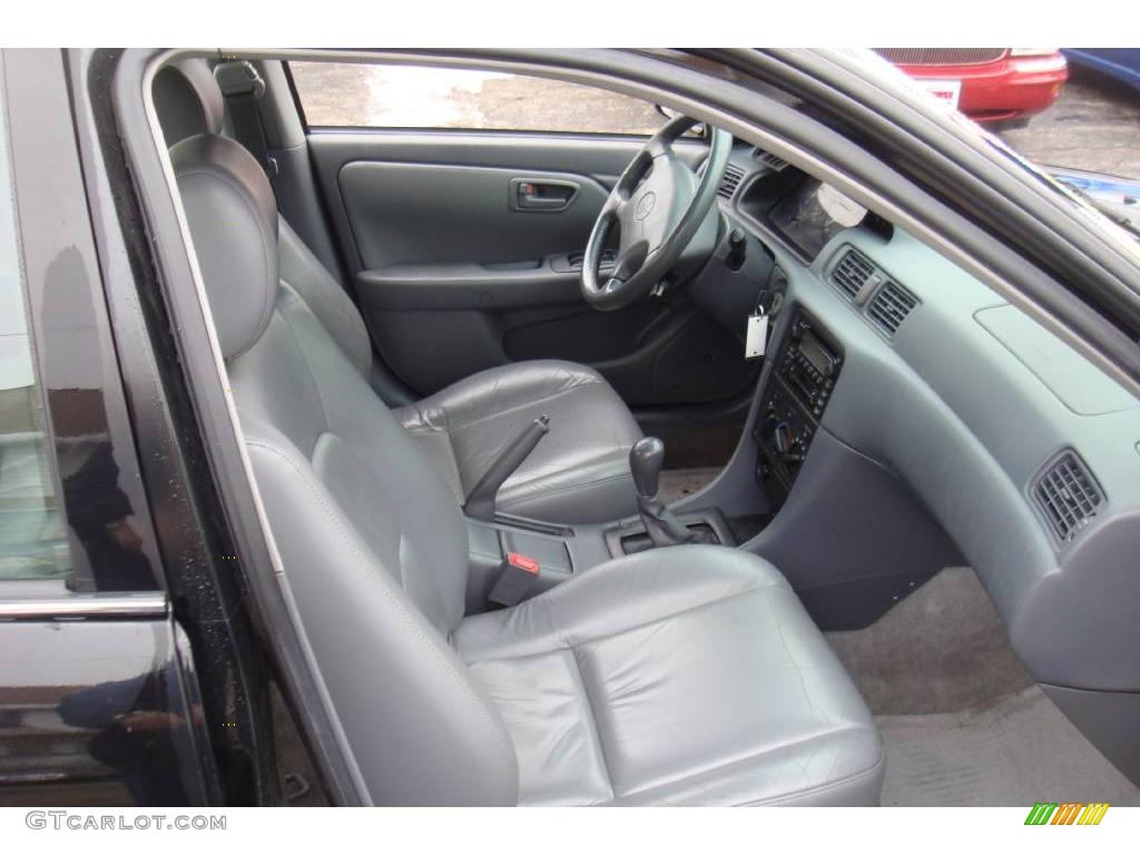 2000 Camry LE V6 - Black / Gray photo #13