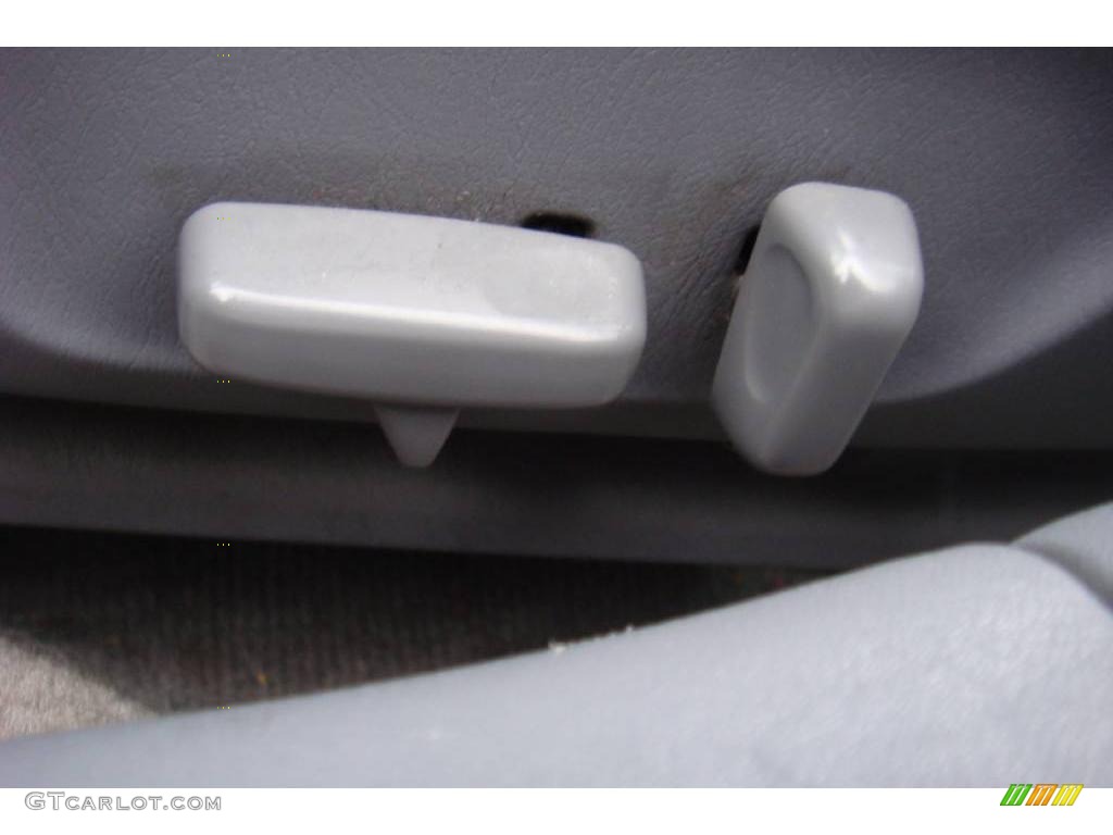2000 Camry LE V6 - Black / Gray photo #22