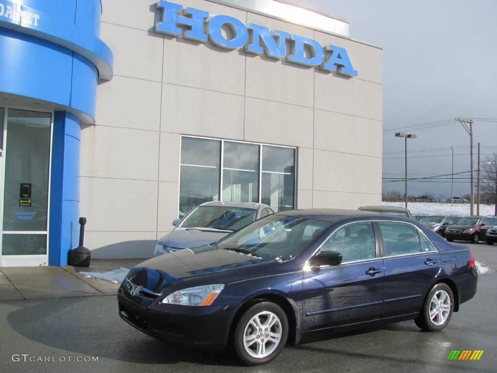 2006 Accord SE Sedan - Royal Blue Pearl / Gray photo #1