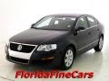 Deep Black - Passat Turbo Sedan Photo No. 1