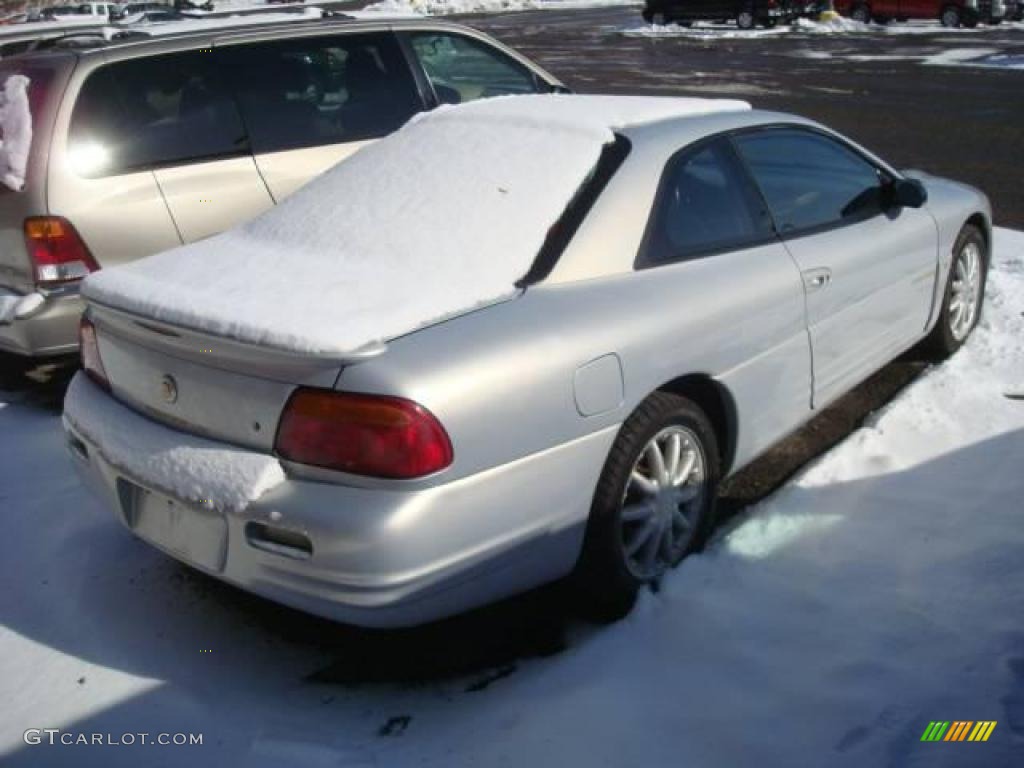 1997 Sebring LXi Coupe - Silver Mist / Gray photo #2