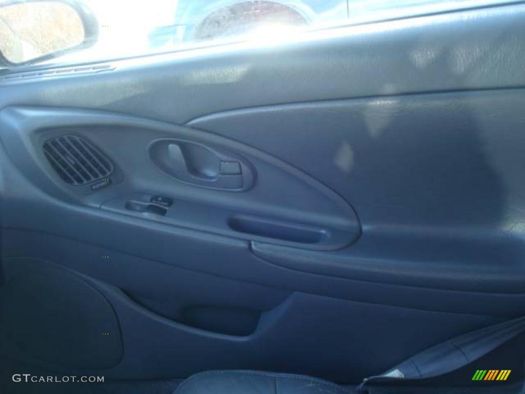 1997 Sebring LXi Coupe - Silver Mist / Gray photo #12