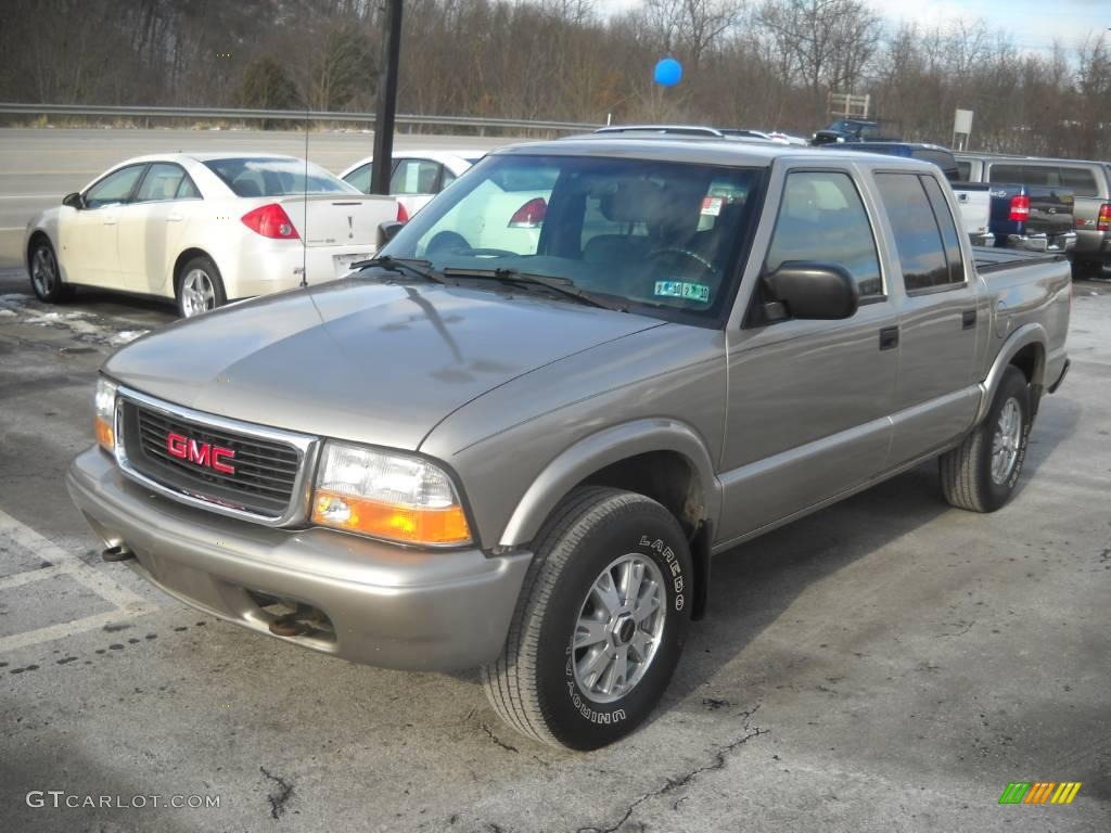 2002 Sonoma SLS Crew Cab 4x4 - Pewter Metallic / Pewter photo #13