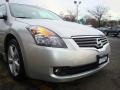 Radiant Silver Metallic - Altima 3.5 SE Photo No. 23