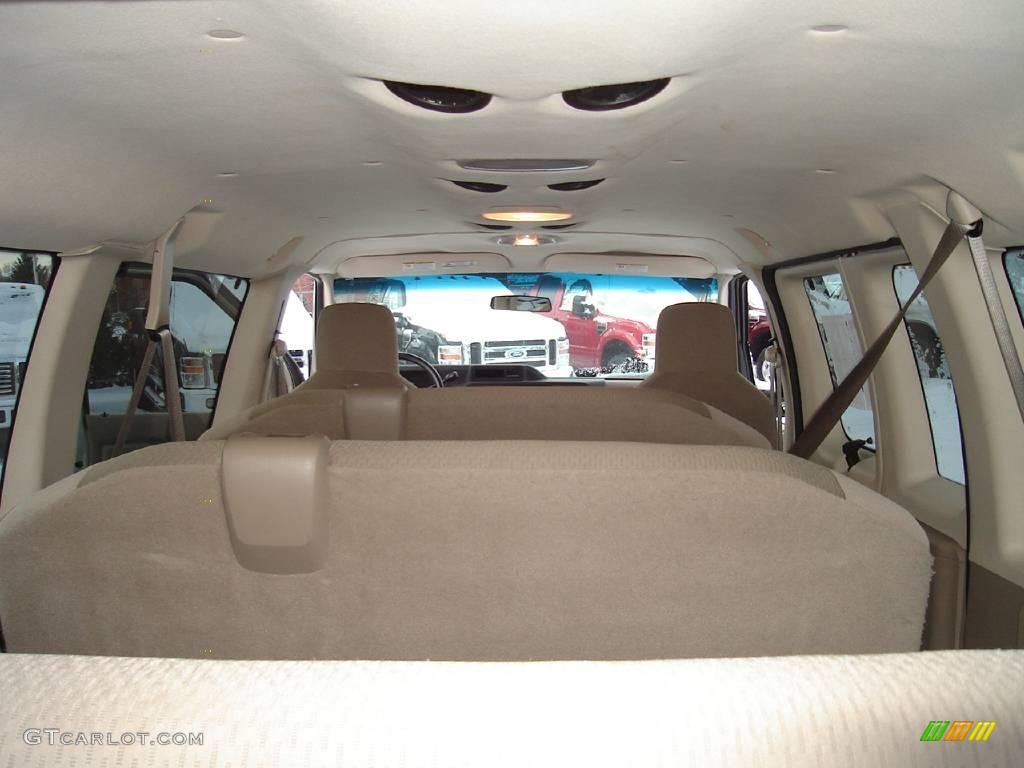 2009 E Series Van E350 Super Duty XLT Passenger - Pueblo Gold Metallic / Medium Pebble photo #28