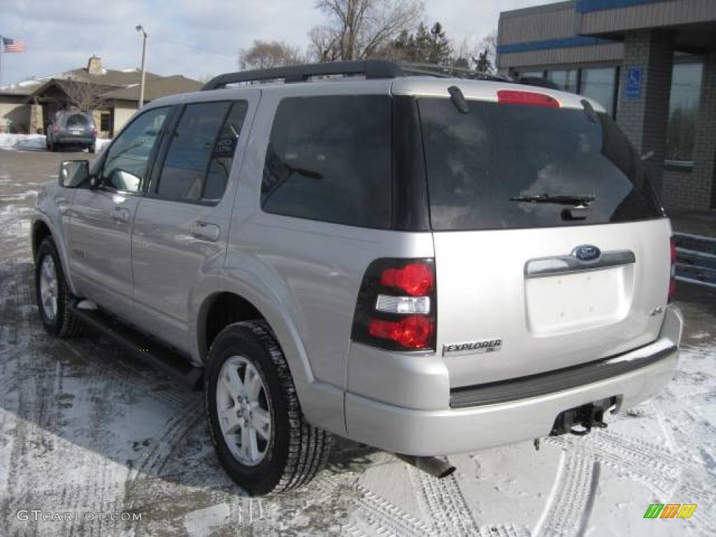 2008 Explorer XLT 4x4 - Vapor Silver Metallic / Black/Stone photo #11