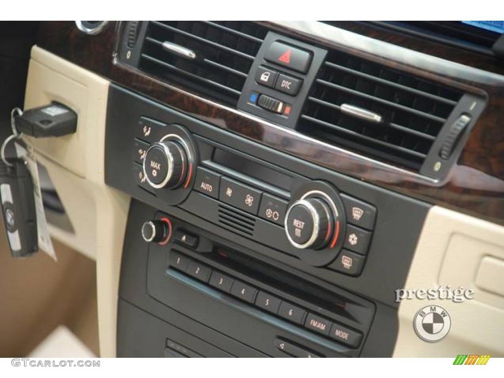 2009 3 Series 328xi Coupe - Titanium Silver Metallic / Beige photo #17