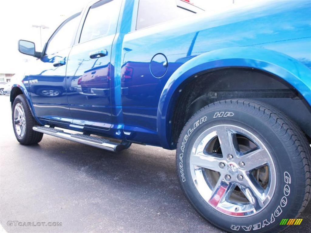 2009 Ram 1500 Sport Quad Cab 4x4 - Deep Water Blue Pearl / Dark Slate/Medium Graystone photo #4