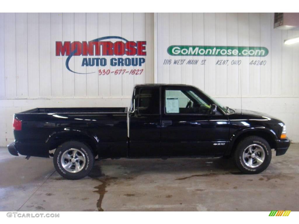 2000 S10 LS Extended Cab - Onyx Black / Graphite photo #1