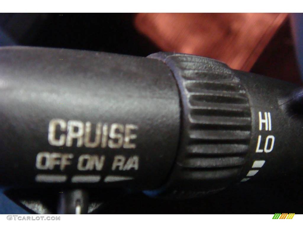 2000 S10 LS Extended Cab - Onyx Black / Graphite photo #17