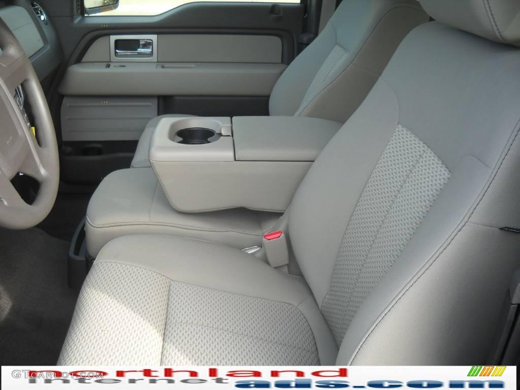2010 F150 XLT SuperCab 4x4 - Dark Blue Pearl Metallic / Medium Stone photo #11