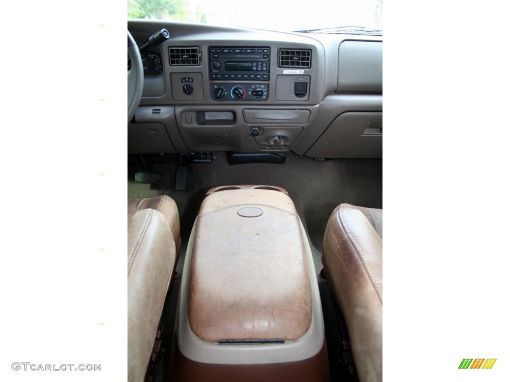 2003 F350 Super Duty Lariat Crew Cab 4x4 - Chestnut Brown Metallic / Castano Brown photo #55
