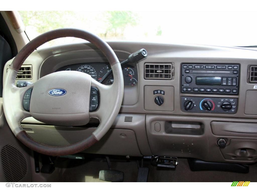 2003 F350 Super Duty Lariat Crew Cab 4x4 - Chestnut Brown Metallic / Castano Brown photo #71