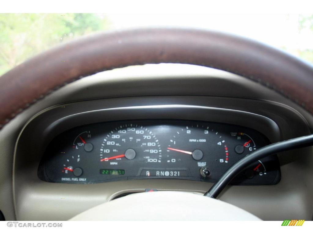 2003 F350 Super Duty Lariat Crew Cab 4x4 - Chestnut Brown Metallic / Castano Brown photo #74