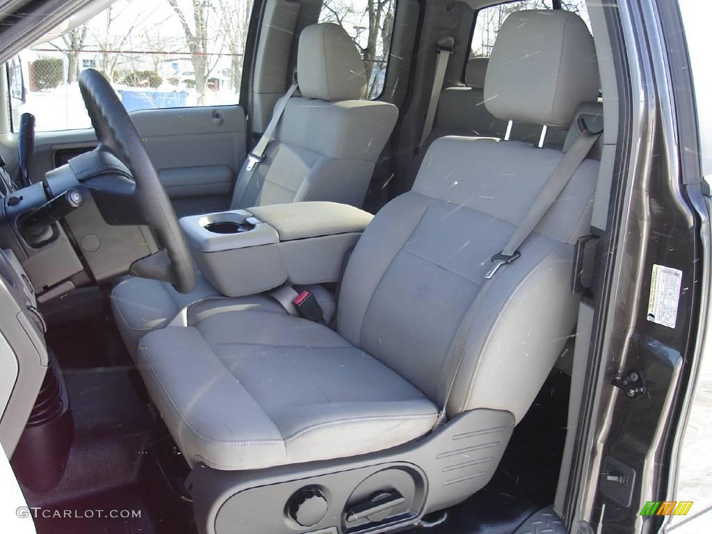 2005 F150 STX SuperCab 4x4 - Dark Shadow Grey Metallic / Medium Flint Grey photo #16