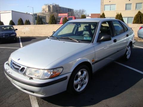 1999 Saab 9-3 SE Sedan Data, Info and Specs