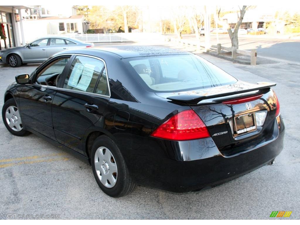 2007 Accord LX Sedan - Nighthawk Black Pearl / Ivory photo #8