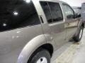 Granite Metallic - Pathfinder SE 4x4 Photo No. 5