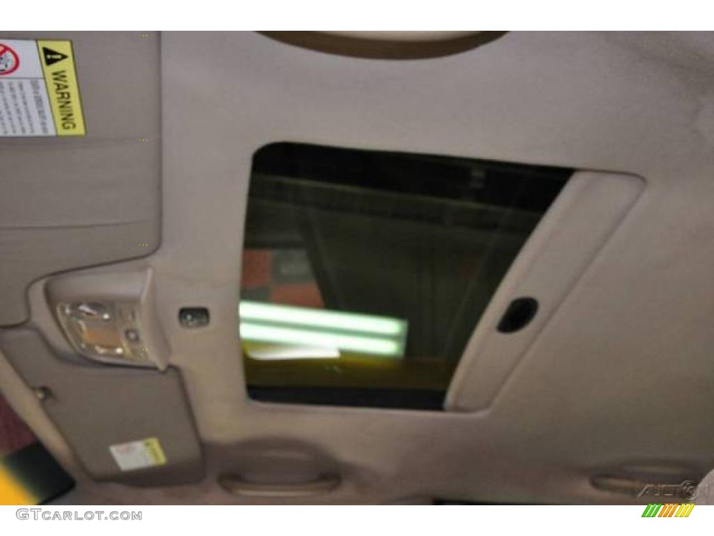 2001 MPV LX - Rainforest Green Mica / Beige photo #11