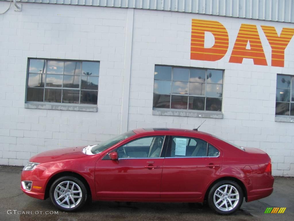 2010 Fusion SEL V6 - Sangria Red Metallic / Camel photo #2