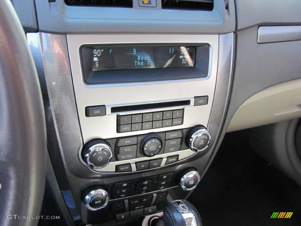 2010 Fusion SEL V6 - Sterling Grey Metallic / Camel photo #10