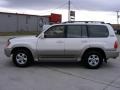 Natural White - Land Cruiser  Photo No. 6
