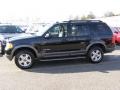 2005 Black Ford Explorer XLT 4x4  photo #3