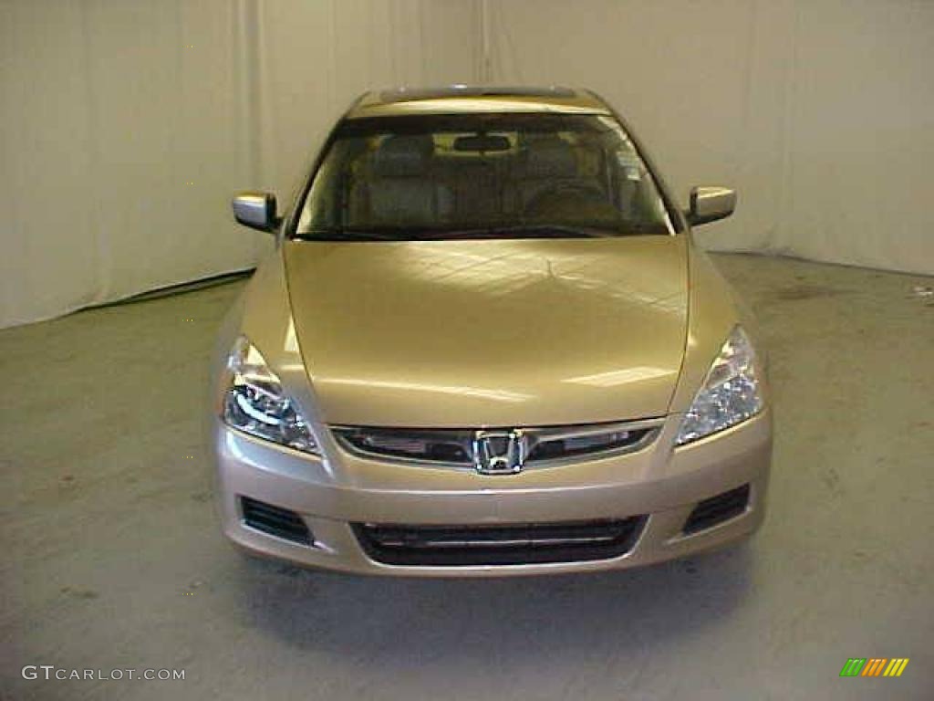 2006 Accord EX-L V6 Sedan - Desert Mist Metallic / Ivory photo #2