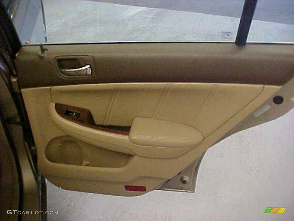 2006 Accord EX-L V6 Sedan - Desert Mist Metallic / Ivory photo #11