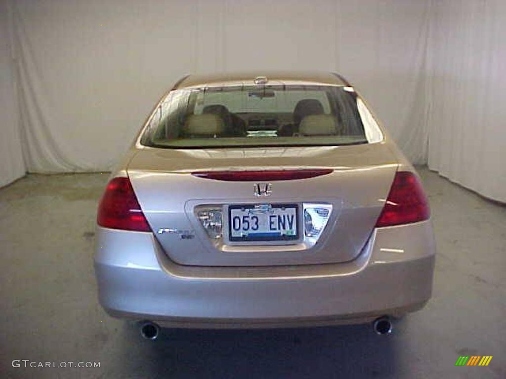 2006 Accord EX-L V6 Sedan - Desert Mist Metallic / Ivory photo #22