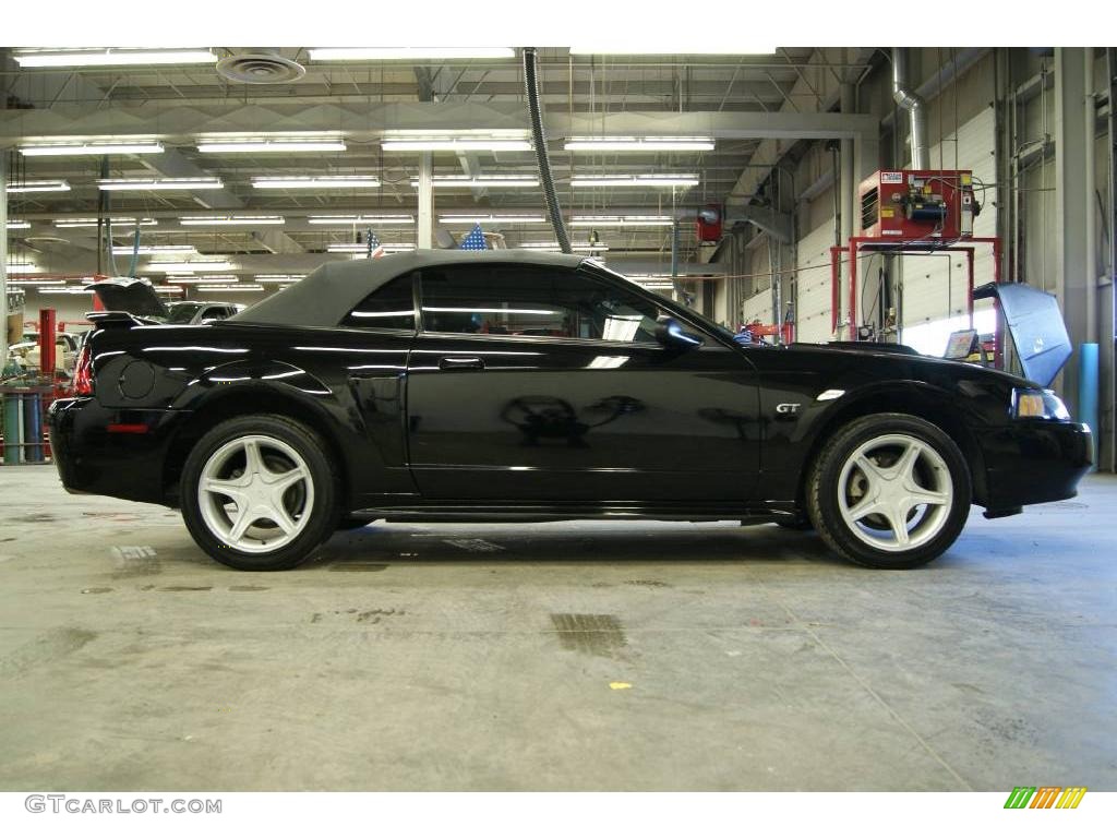 2001 Mustang GT Convertible - Black / Dark Charcoal photo #5