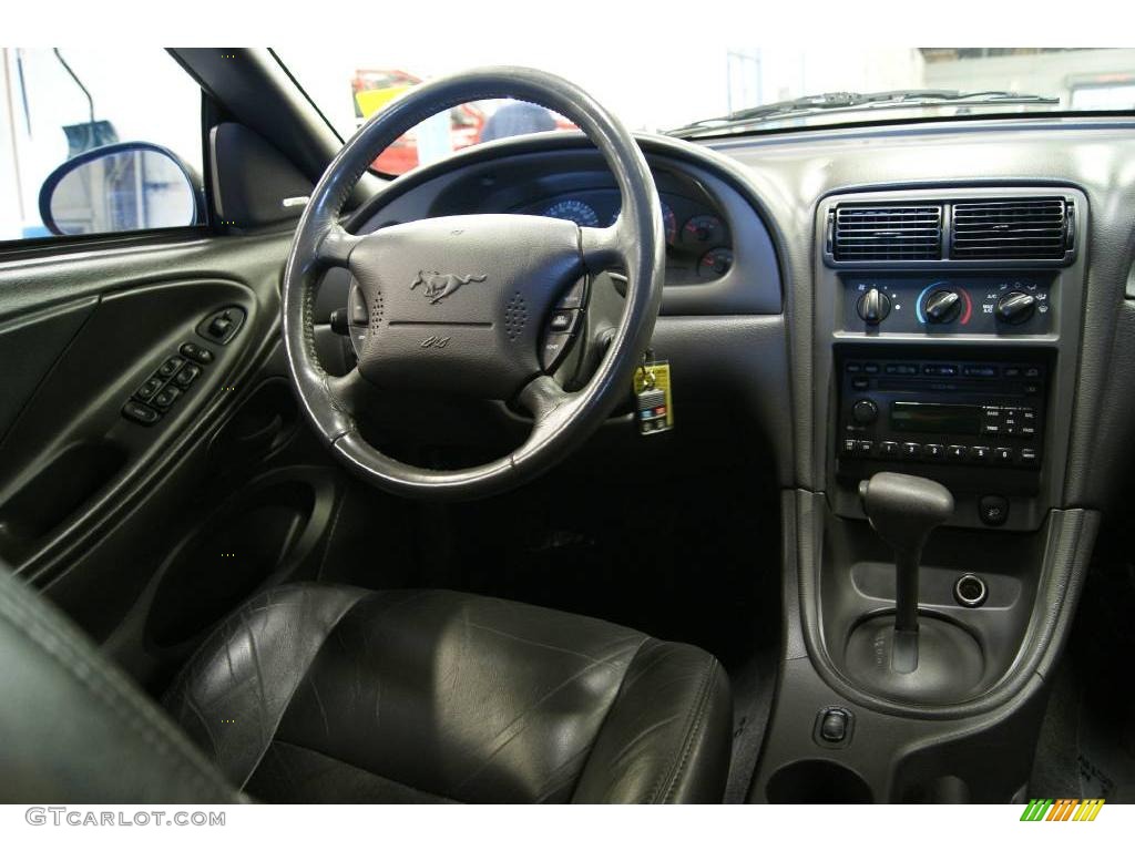 2001 Mustang GT Convertible - Black / Dark Charcoal photo #20