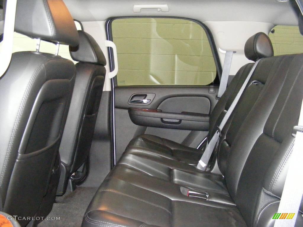 2007 Tahoe LT - Summit White / Ebony photo #17