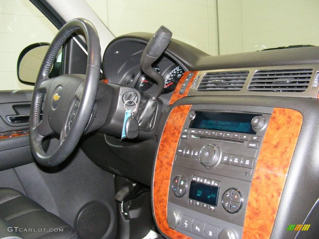2007 Tahoe LT - Summit White / Ebony photo #20