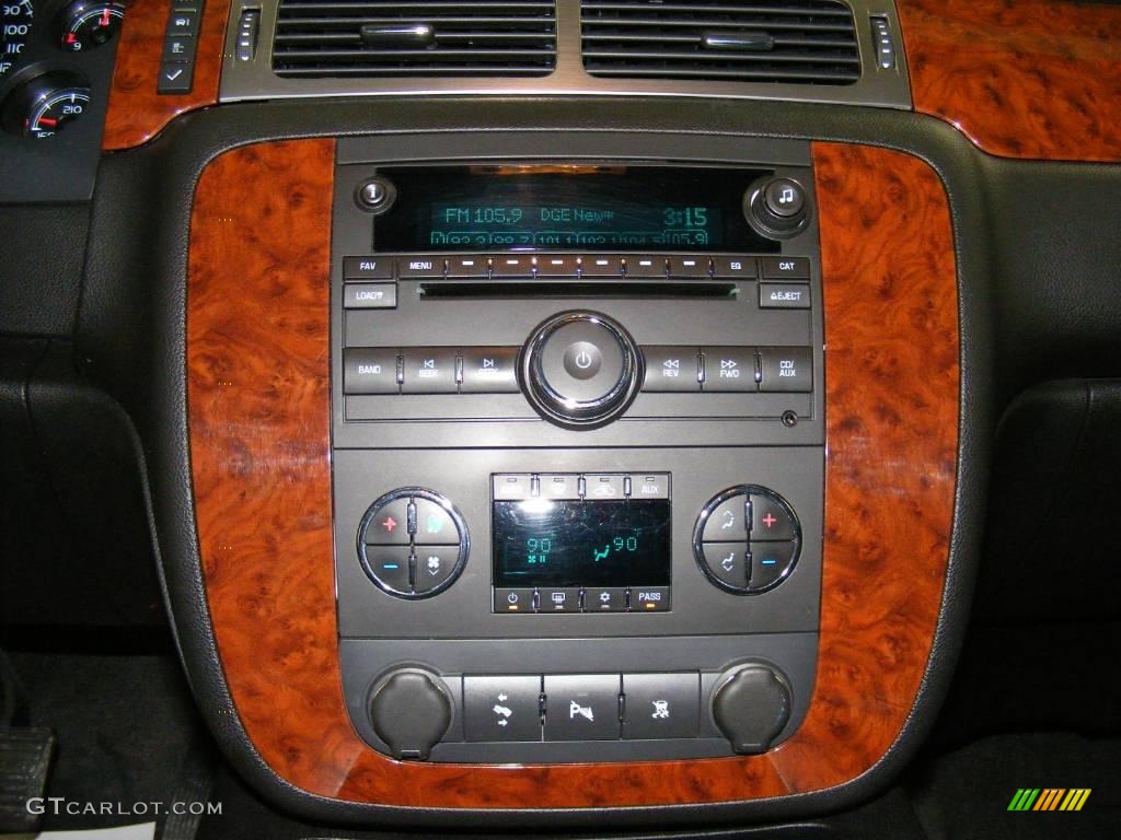 2007 Tahoe LT - Summit White / Ebony photo #29