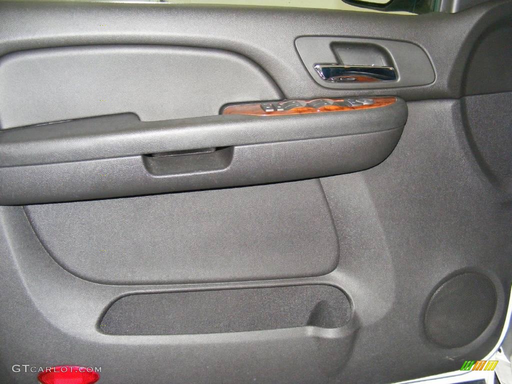 2007 Tahoe LT - Summit White / Ebony photo #31