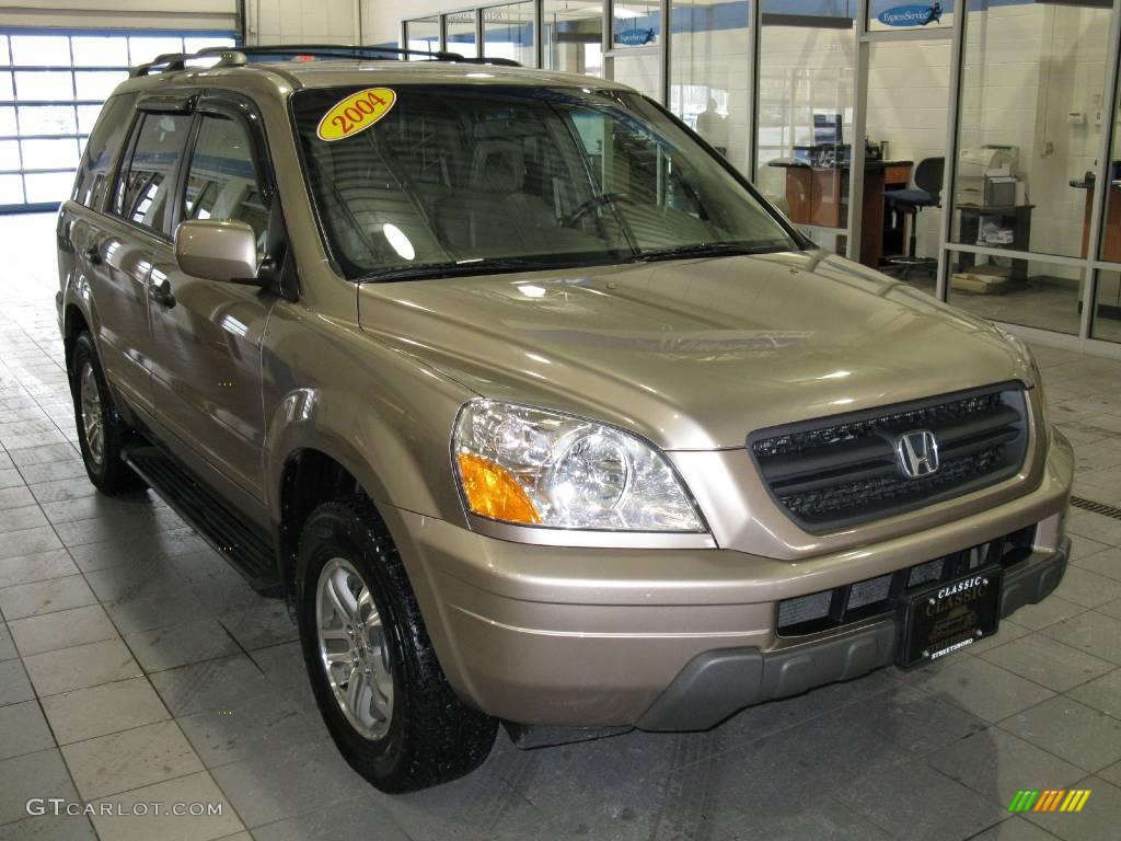 Sandstone Metallic Honda Pilot