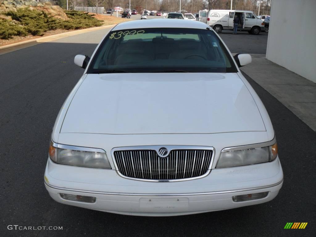 1996 Grand Marquis LS - Vibrant White / Light Graphite photo #6