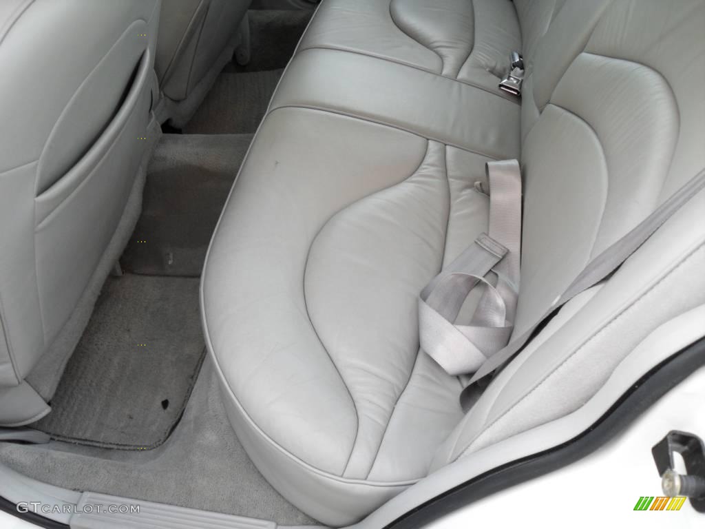 1996 Grand Marquis LS - Vibrant White / Light Graphite photo #11