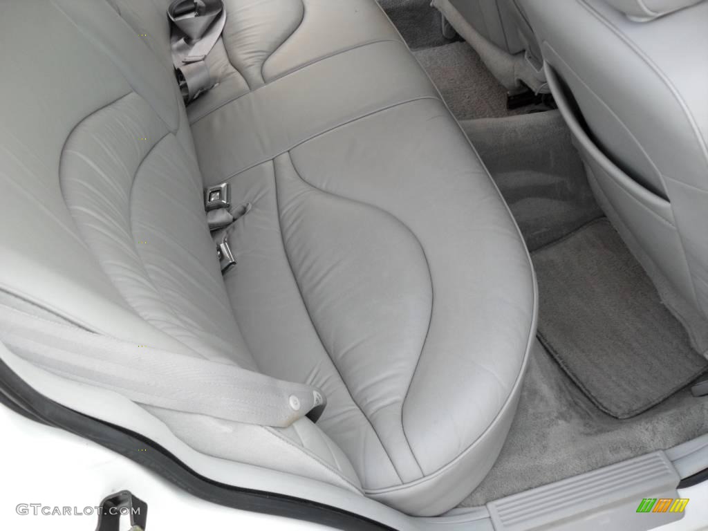 1996 Grand Marquis LS - Vibrant White / Light Graphite photo #13