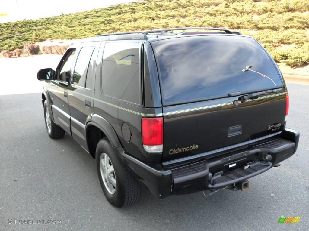 1999 Bravada AWD - Onyx Black / Beige photo #2