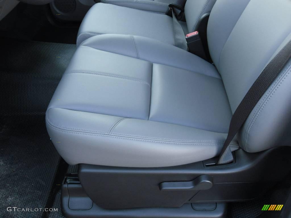 2010 Silverado 2500HD Regular Cab Chassis - Summit White / Light Titanium/Ebony photo #9