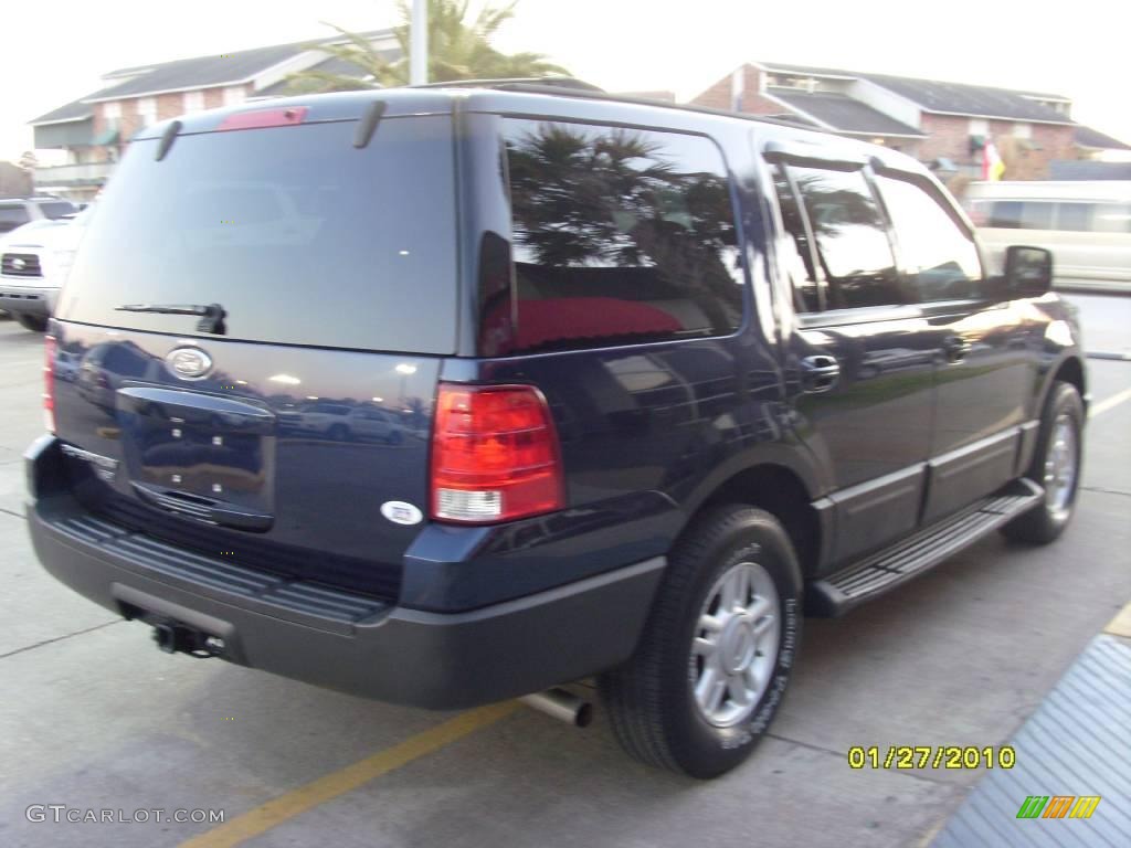 2004 Expedition XLT - True Blue Metallic / Medium Flint Gray photo #4