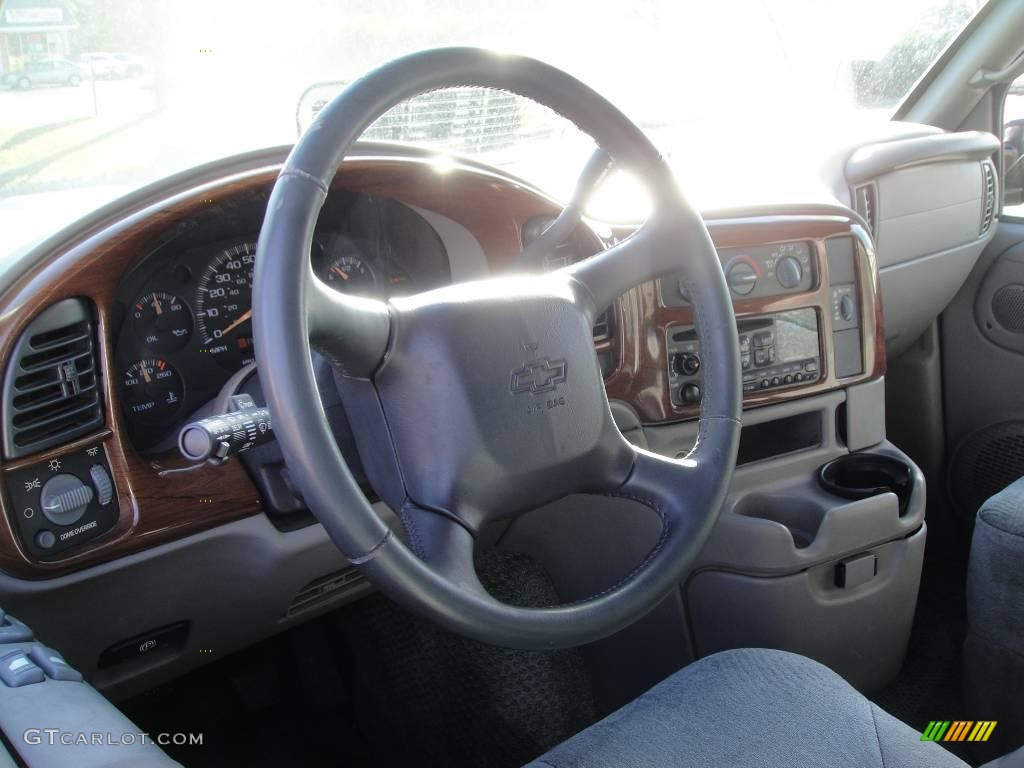 2001 Astro LT Passenger Van - Medium Chacoal Gray Metallic / Pewter photo #12