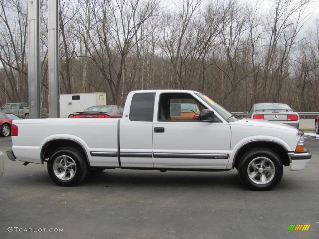 2000 S10 LS Extended Cab - Summit White / Graphite photo #5